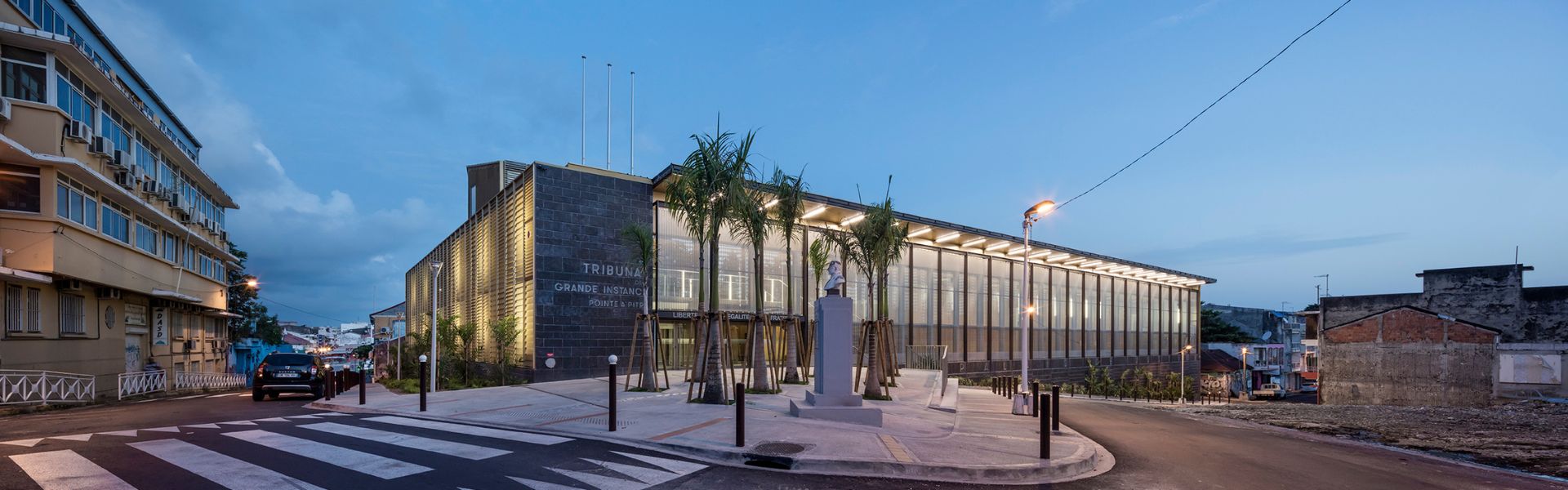 façade palais de justice Guadeloupe